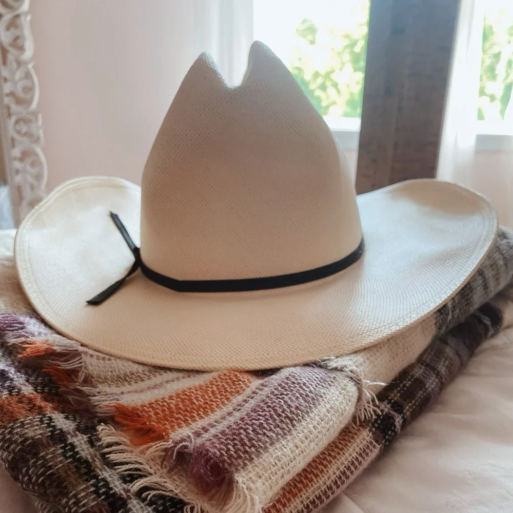 Resistol Quarter Horse long oval cowboy hat - Picture 7 of 13
